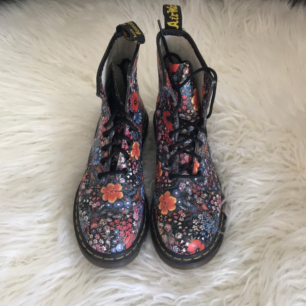 Doc Martens Black Floral Print